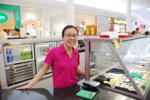 フードコートのお仕事