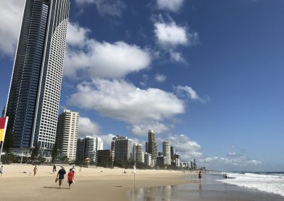 サーファーズパラダイス