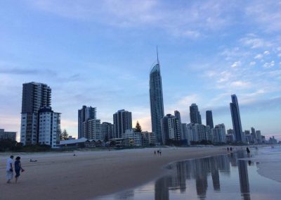 サーファーズパラダイスの夕暮れ