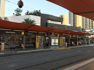 ゴールドコースト　Cavill Avenue駅