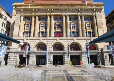 Perth City - 日本でもお馴染みのファストファッションブランドH&M