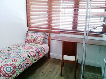 シェアハウス-ベッドルーム シェアハウス-ベッドルーム