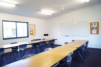 spc-クラスルーム Sun Pacific College クラスルーム